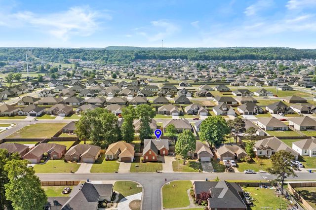 2365 Wilmington Drive, Conway, AR 72034