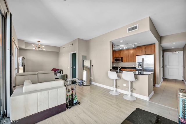 200 West Sahara Avenue 2709, Las Vegas, NV 89102