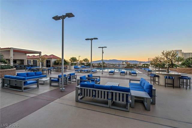 200 West Sahara Avenue 2709, Las Vegas, NV 89102