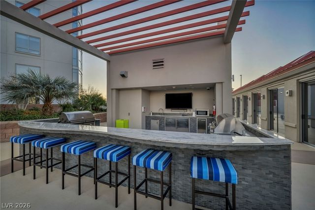 200 West Sahara Avenue 2709, Las Vegas, NV 89102