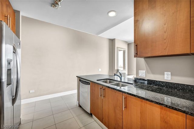 200 West Sahara Avenue 2709, Las Vegas, NV 89102