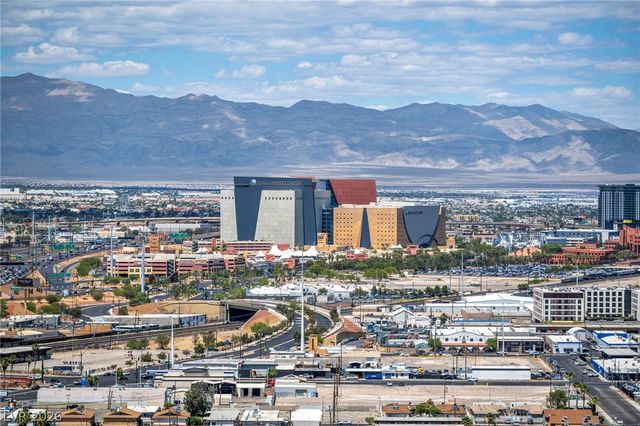 200 West Sahara Avenue 2709, Las Vegas, NV 89102