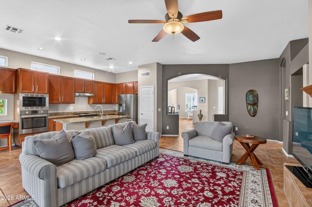 11343 S SANTA FE Lane, Goodyear, AZ 85338