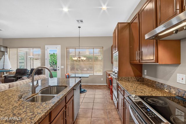 11343 S SANTA FE Lane, Goodyear, AZ 85338