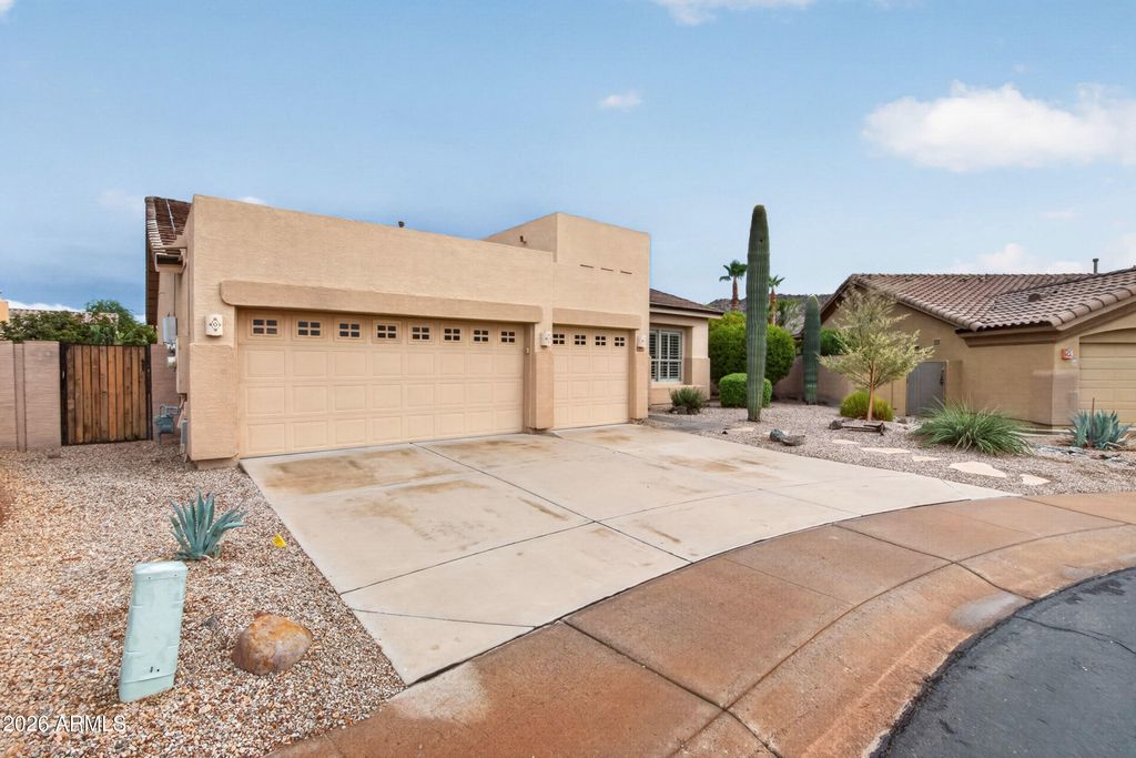 11343 S SANTA FE Lane, Goodyear, AZ 85338 — photo 4