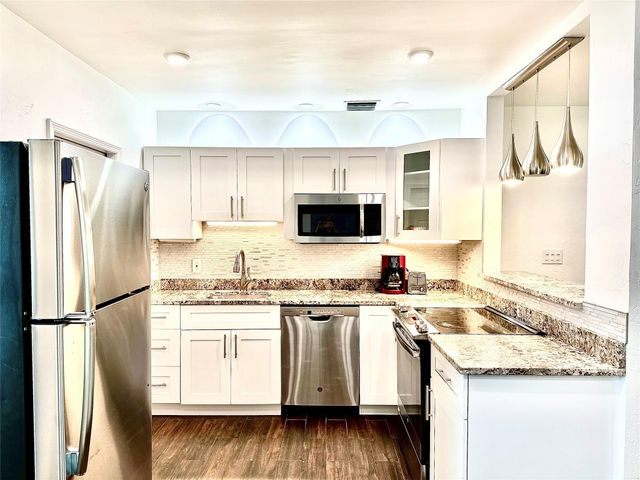 1637 NE 5th Ct, Fort Lauderdale, FL 33301