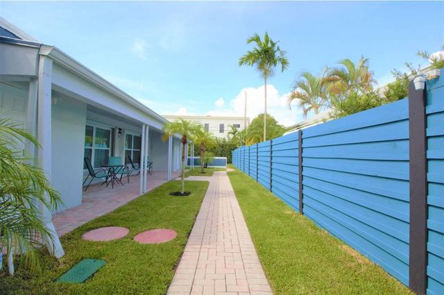 1637 NE 5th Ct, Fort Lauderdale, FL 33301