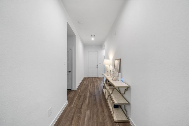 1045 Dancing Feather Street, Montgomery, TX 77316