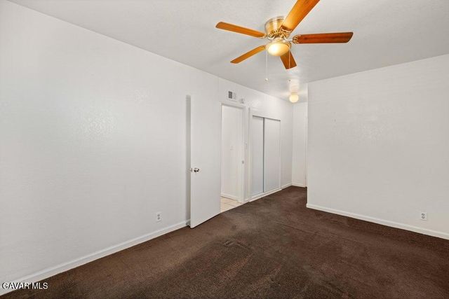 321 E Avenue J-8, Lancaster, CA 93535