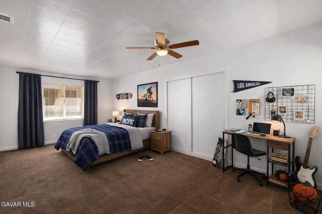 321 E Avenue J-8, Lancaster, CA 93535