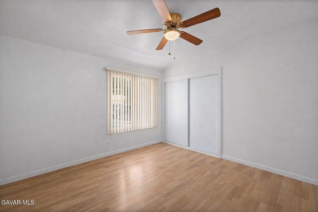 321 E Avenue J-8, Lancaster, CA 93535