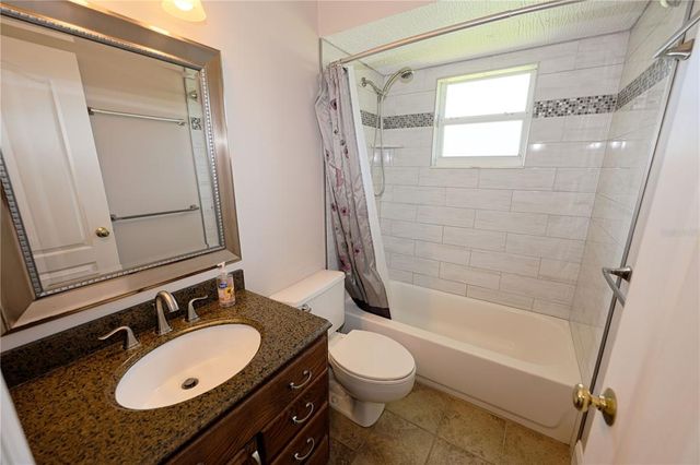 707 133RD STREET E, Bradenton, FL 34212