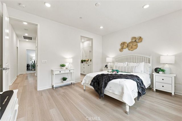 3945 Lavine Way 105, Corona, CA 92883
