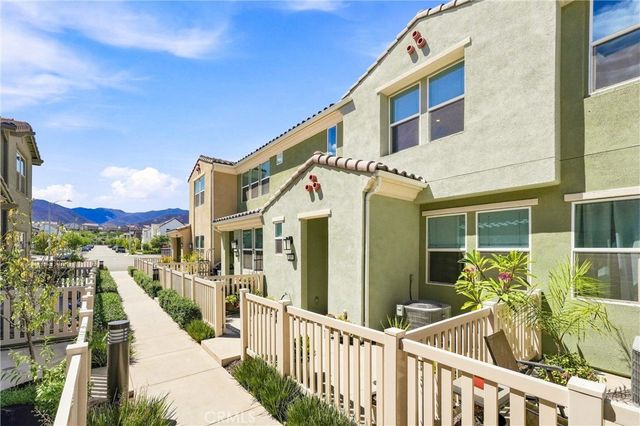 3945 Lavine Way 105, Corona, CA 92883