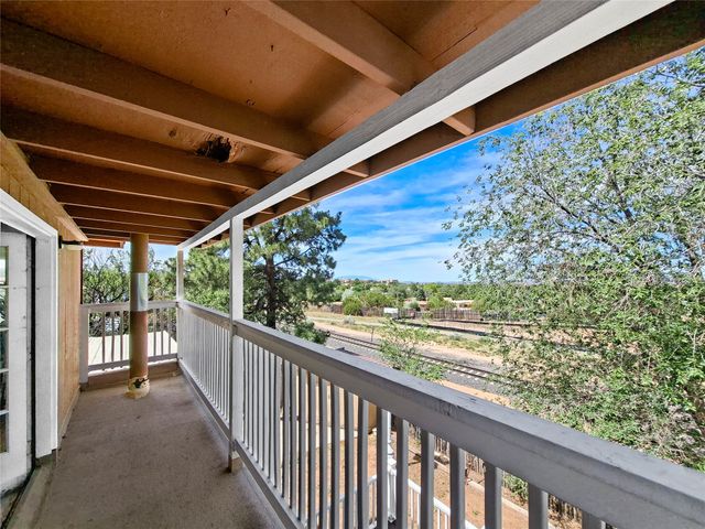 2050 Calle Lorca, Santa Fe, NM 87505