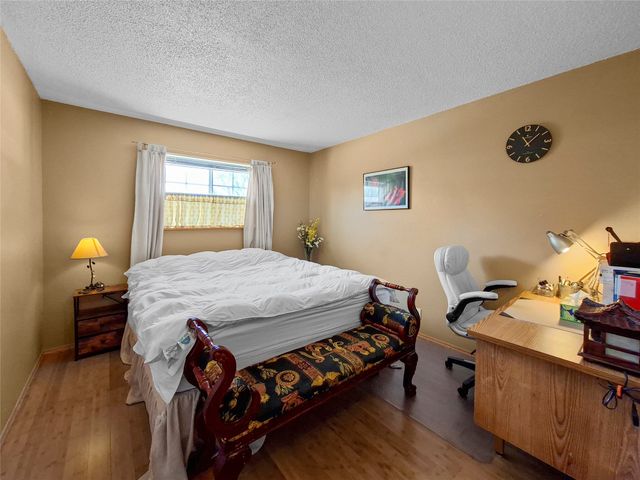 2050 Calle Lorca, Santa Fe, NM 87505