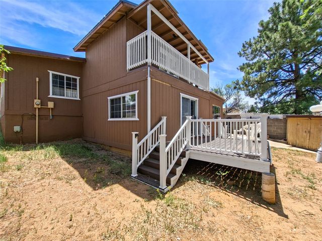 2050 Calle Lorca, Santa Fe, NM 87505