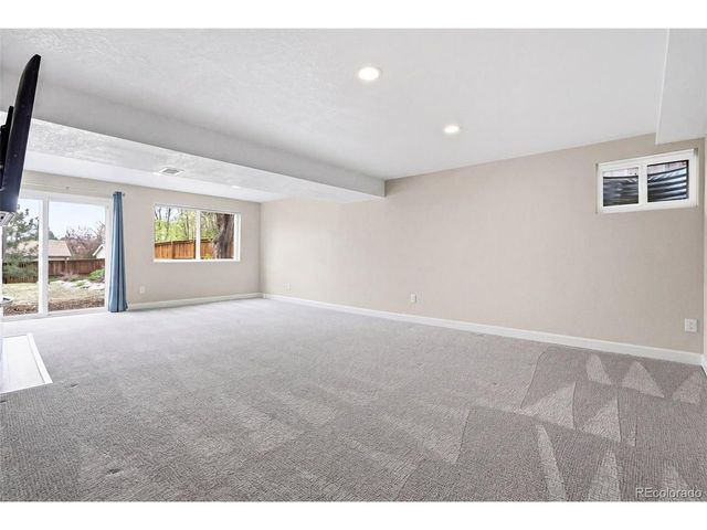 142 Plum Creek Pl, Highlands Ranch, CO 80126