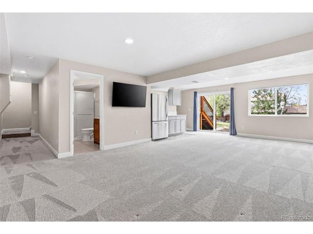 142 Plum Creek Pl, Highlands Ranch, CO 80126