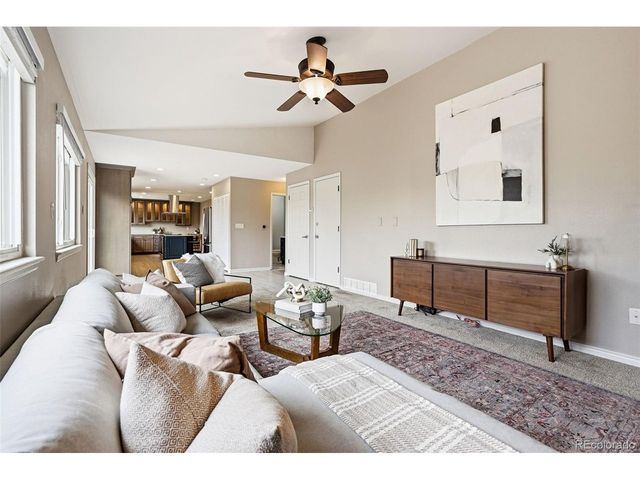 142 Plum Creek Pl, Highlands Ranch, CO 80126