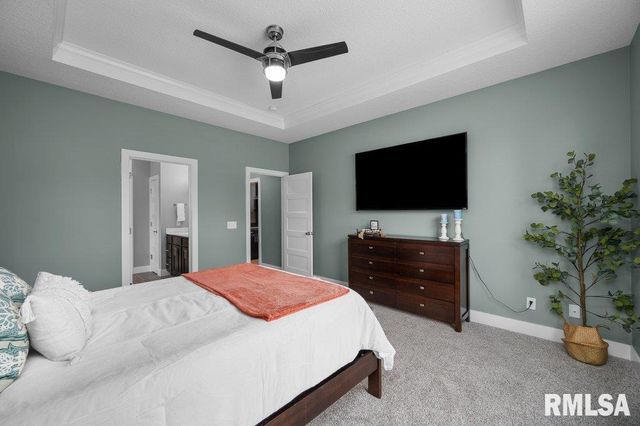 6691 SPRING CREEK Drive, Bettendorf, IA 52722