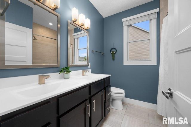 6691 SPRING CREEK Drive, Bettendorf, IA 52722