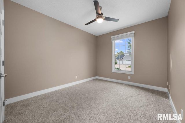 6691 SPRING CREEK Drive, Bettendorf, IA 52722