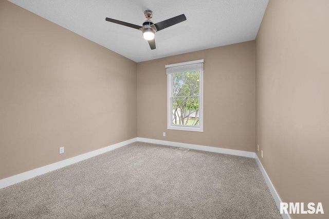 6691 SPRING CREEK Drive, Bettendorf, IA 52722