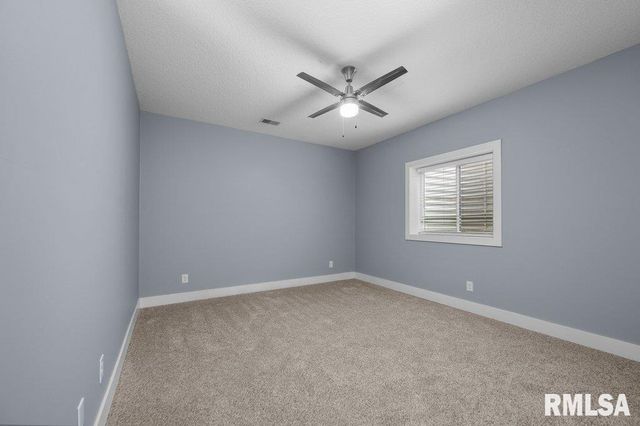 6691 SPRING CREEK Drive, Bettendorf, IA 52722