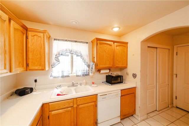 3847 E Potter Avenue, Kingman, AZ 86409