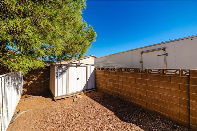 3847 E Potter Avenue, Kingman, AZ 86409