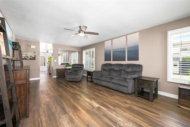 6913 Kent Way, Cypress, CA 90630