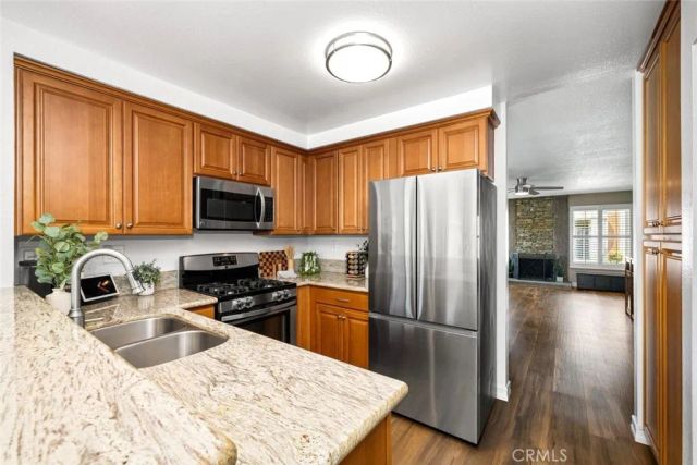 6913 Kent Way, Cypress, CA 90630