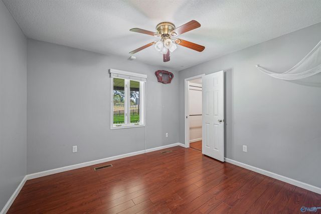 413 County Road 240, Fort Payne, AL 35967