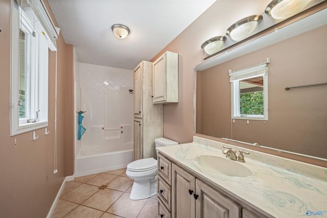 413 County Road 240, Fort Payne, AL 35967