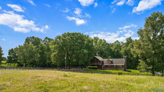 413 County Road 240, Fort Payne, AL 35967