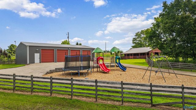 413 County Road 240, Fort Payne, AL 35967