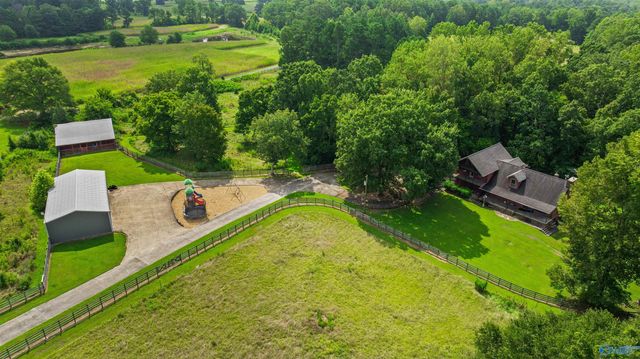 413 County Road 240, Fort Payne, AL 35967