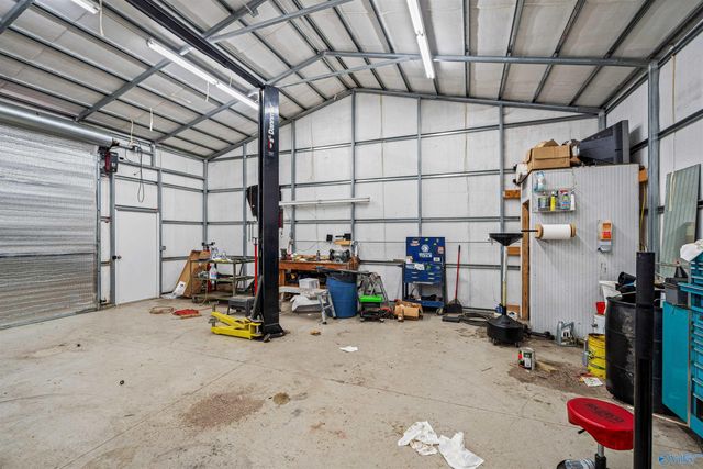 413 County Road 240, Fort Payne, AL 35967