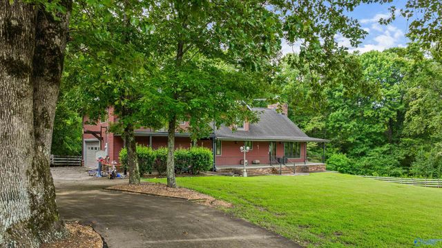 413 County Road 240, Fort Payne, AL 35967