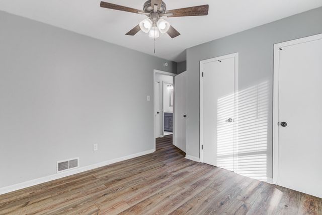 2573 COURTNEY DR, Memphis, TN 38128