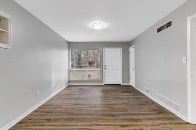 2573 COURTNEY DR, Memphis, TN 38128