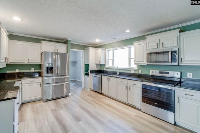 122 E Lonesome Pine Trail, Camden, SC 29020