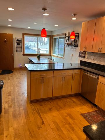 4505 W 55th Street, Chicago, IL 60632