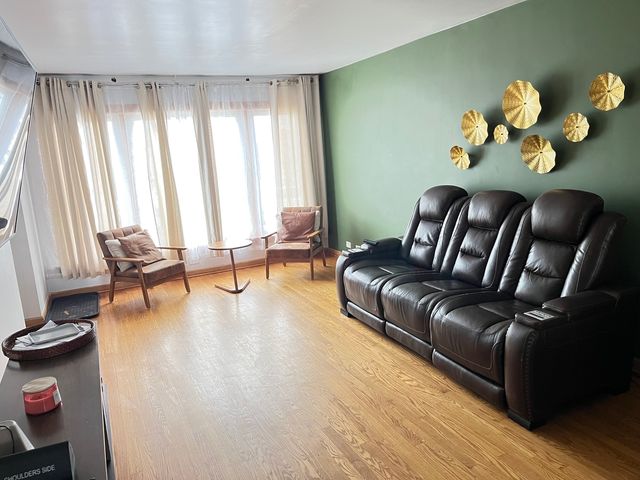 4505 W 55th Street, Chicago, IL 60632