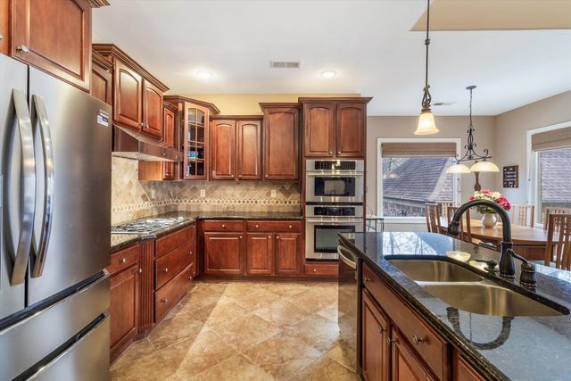 155 ASTON HALL DR, Eads, TN 38028