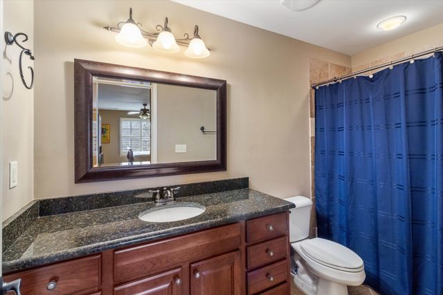 155 ASTON HALL DR, Eads, TN 38028