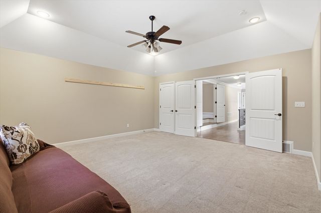 155 ASTON HALL DR, Eads, TN 38028