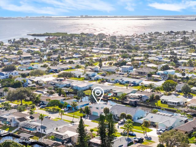 1525 W Riviera Drive, Merritt Island, FL 32952