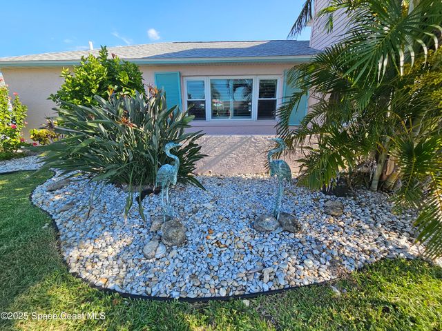 1525 W Riviera Drive, Merritt Island, FL 32952